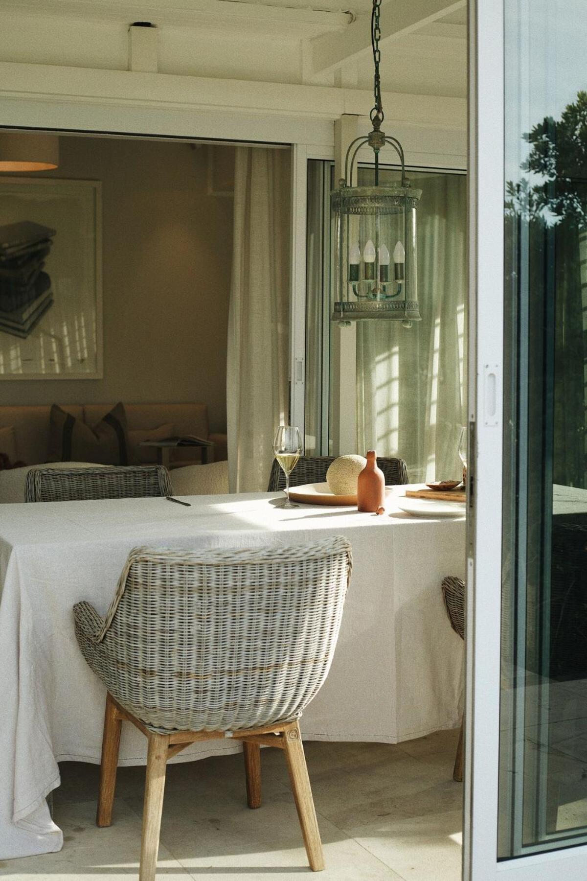 Clifton Villa *