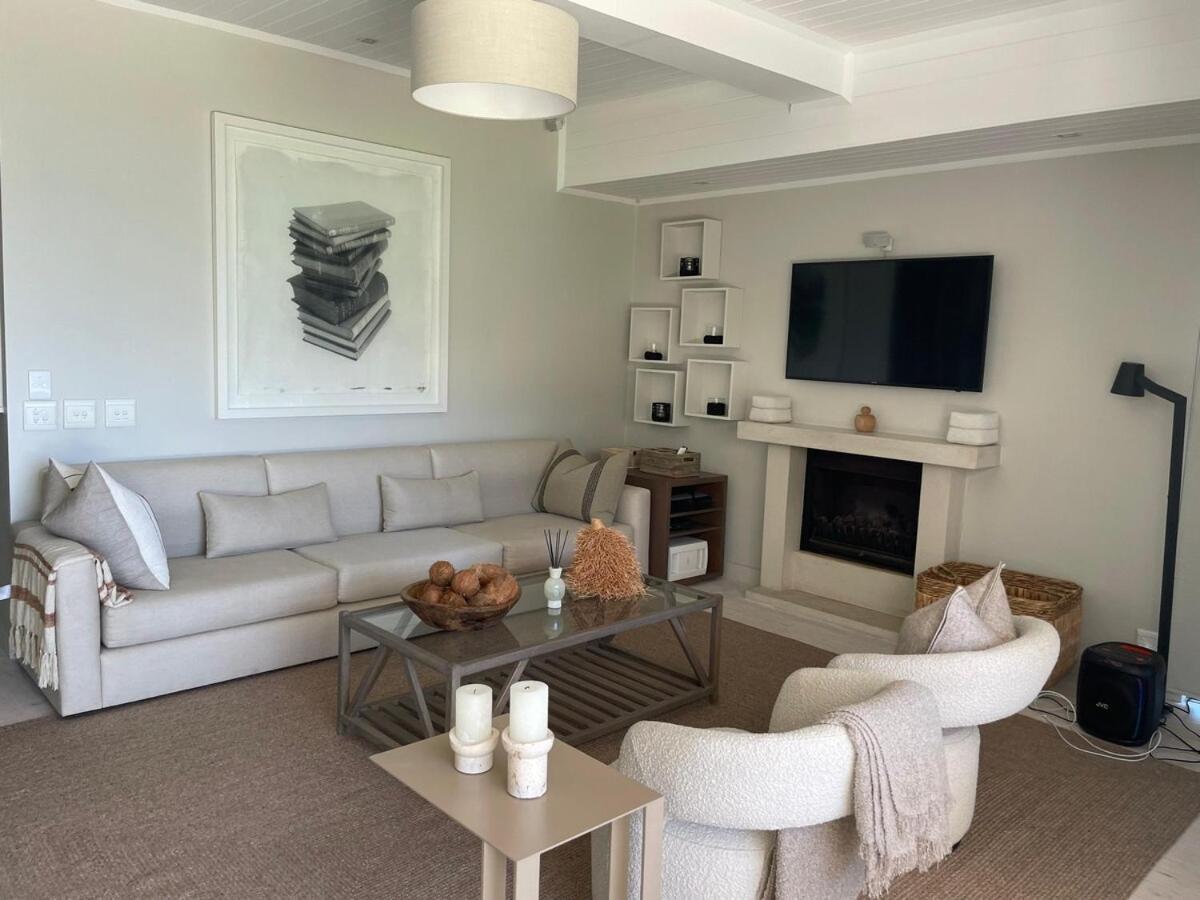 Clifton Le Cap